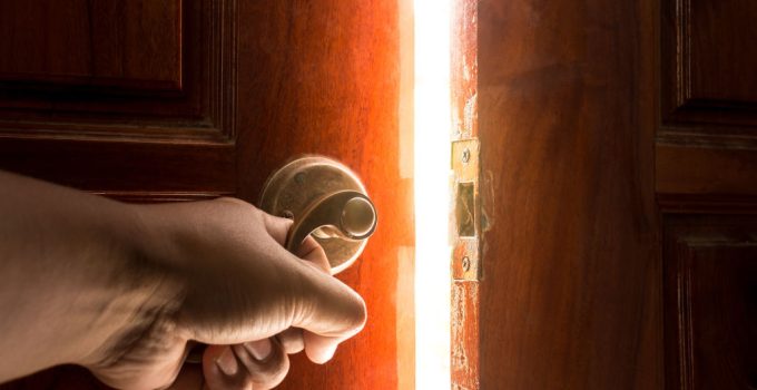 Abrir una puerta con carnet o radiografía ¿Se puede? 1 Abrir una puerta con carnet o radiografía ¿Se puede? 1